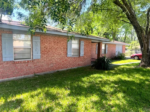 $211,000 | 303 Charles Street, Cleveland, TX 77327