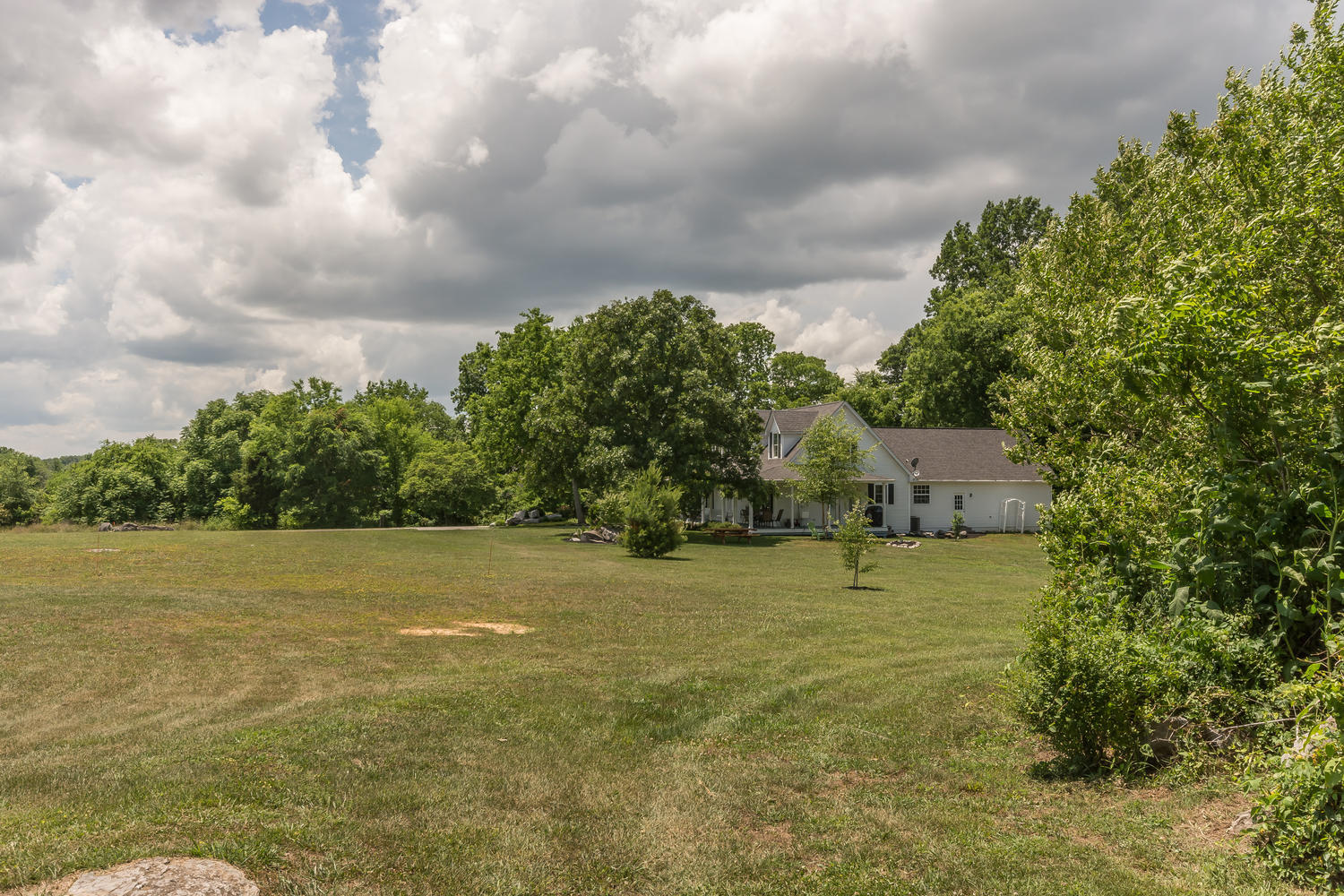 1034 Keener Road Seymour, TN 37865 - Photo 11 of 38 1034 Keener Rd Seymour TN-large-011-Fron