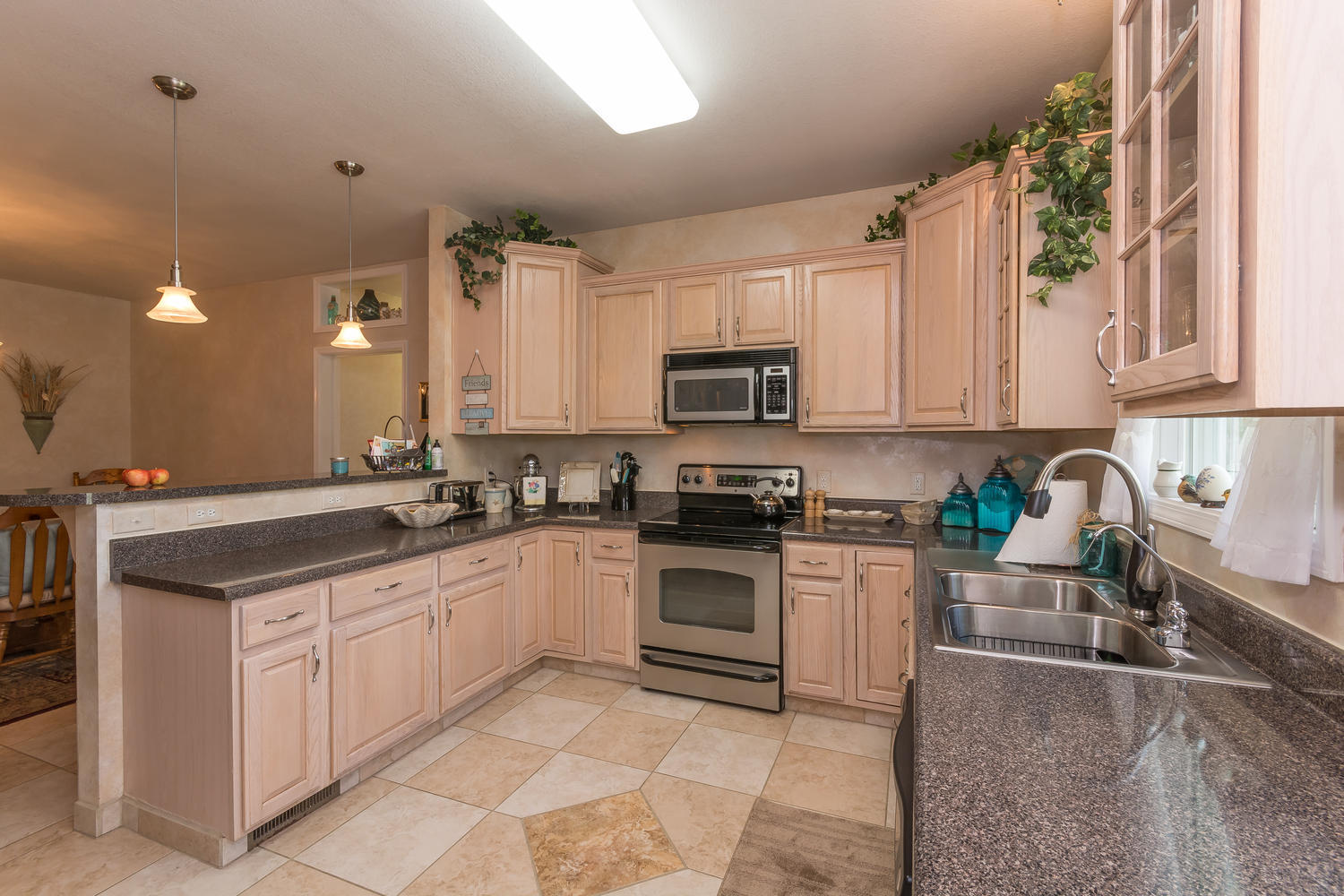 1034 Keener Road Seymour, TN 37865 - Photo 17 of 38 1034 Keener Rd Seymour TN-large-017-Kitc