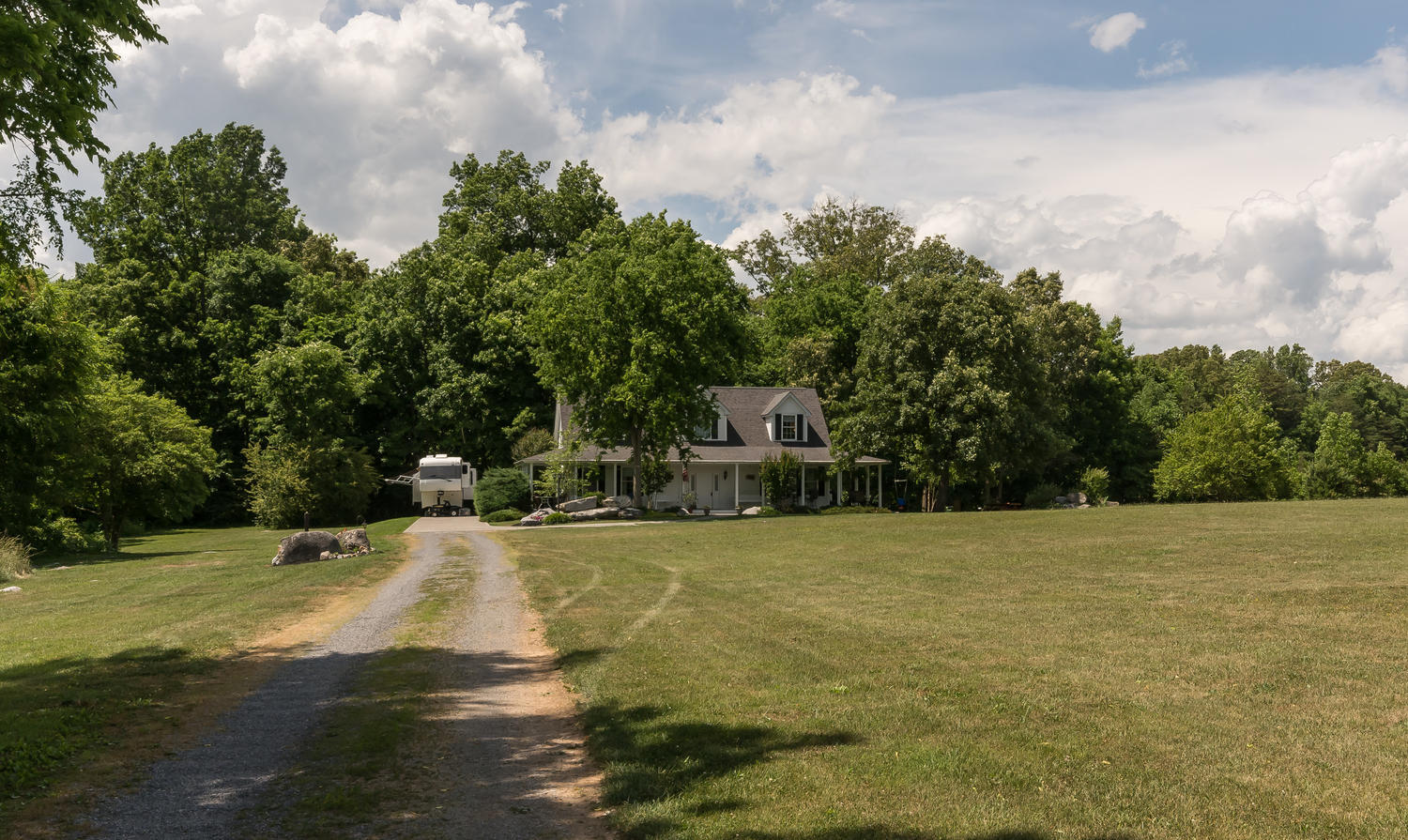 1034 Keener Road Seymour, TN 37865 - Photo 35 of 38 1034 Keener Rd Seymour TN-large-035-Fron