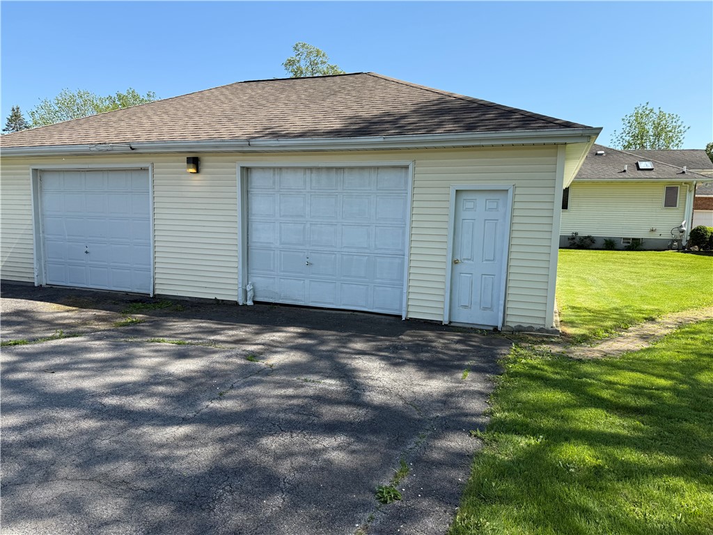 4739 South Ayers Road Newstead, NY 14001 - Photo 17 of 50 3 garage with blacktop driveway
