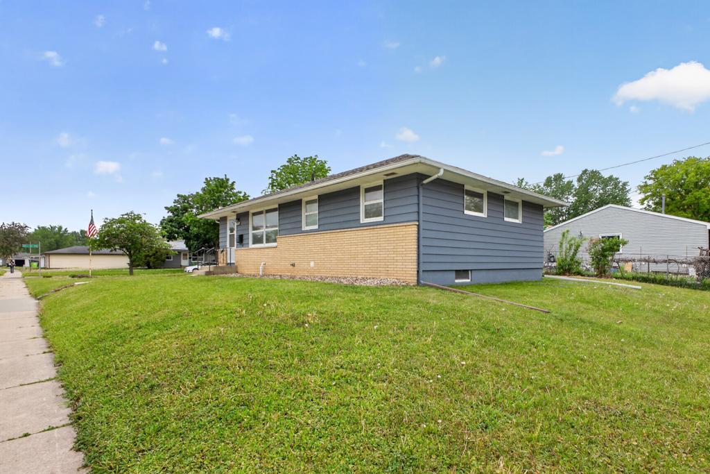 1317 11th Avenue Southeast Rochester, MN 55904 - Photo 31 of 33