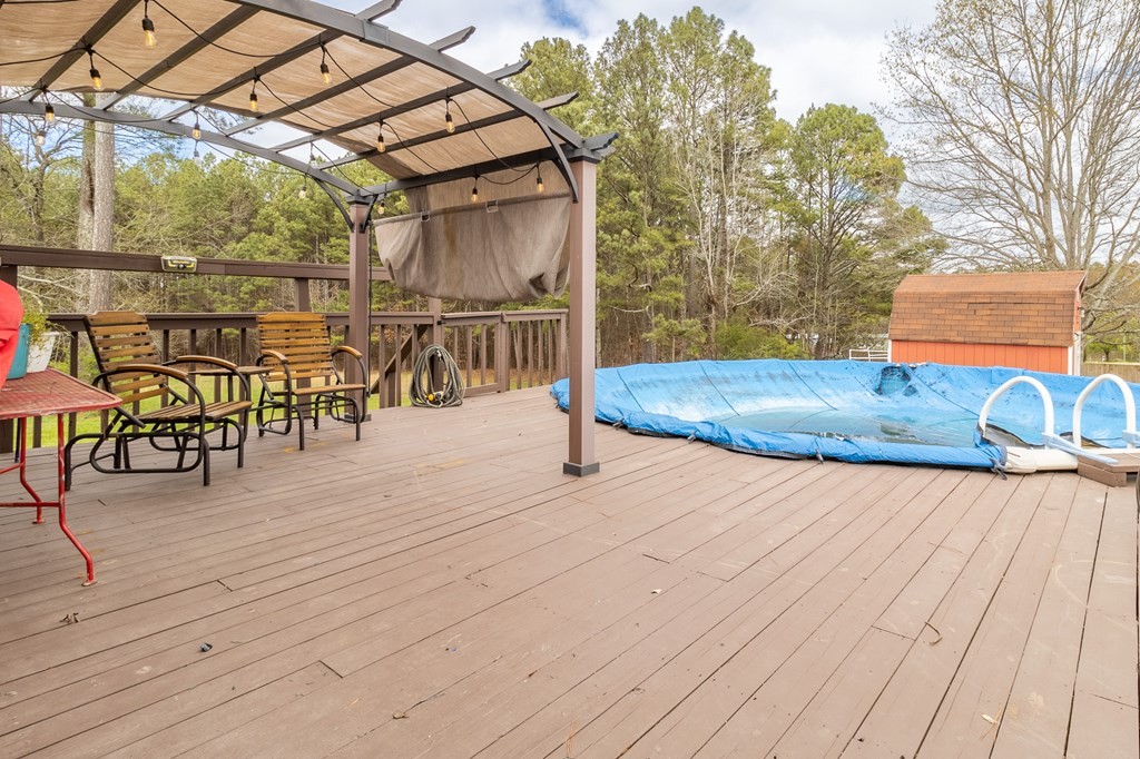 374 Allen Road West Chatsworth, GA 30705 - Photo 15 of 28 a view of outdoor space with seating area