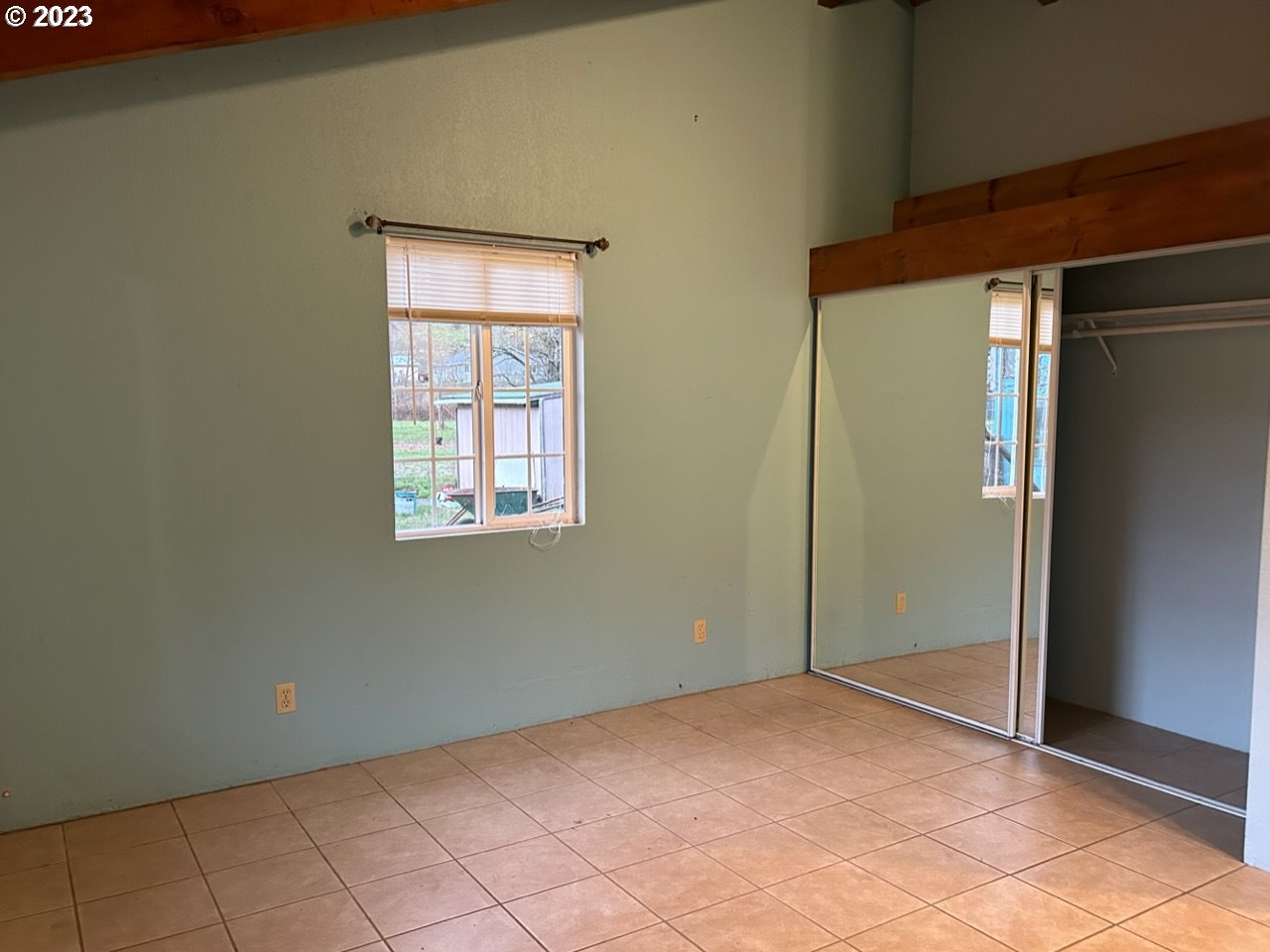 4918 Willis Creek Road Winston, OR 97496 - Photo 17 of 30 Bedroom, Primary