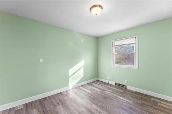 $269,000 | 1327 South Mulberry Street, Ottawa, KS 66067