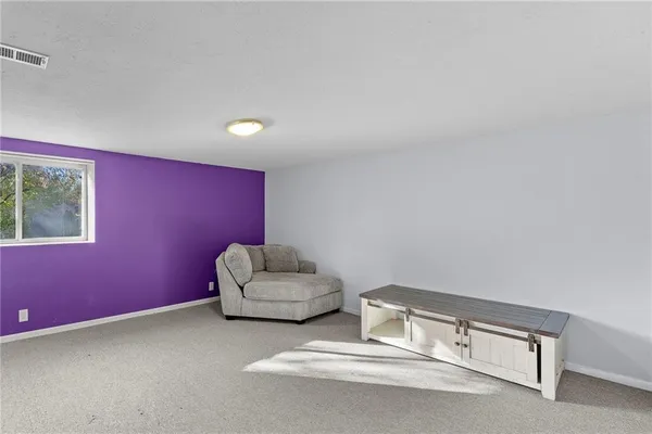 $269,000 | 1327 South Mulberry Street, Ottawa, KS 66067
