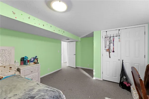 $269,000 | 1327 South Mulberry Street, Ottawa, KS 66067
