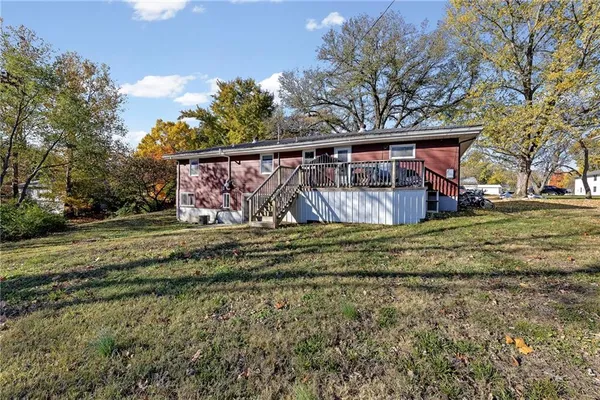 $269,000 | 1327 South Mulberry Street, Ottawa, KS 66067