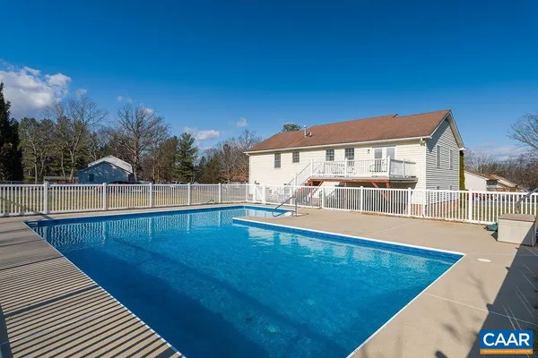 $427,000 | 43 Dogwood Road, Stuarts Draft, VA 24477