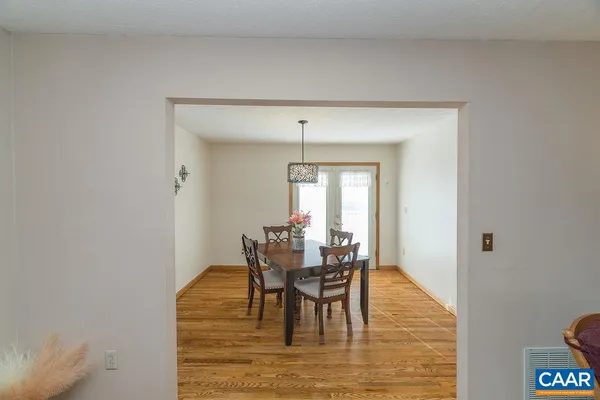 $427,000 | 43 Dogwood Road, Stuarts Draft, VA 24477