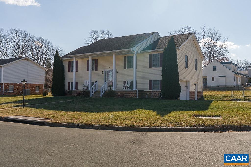 43 Dogwood Road Stuarts Draft, VA 24477 - Photo 2 of 66