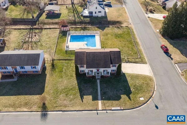 $427,000 | 43 Dogwood Road, Stuarts Draft, VA 24477