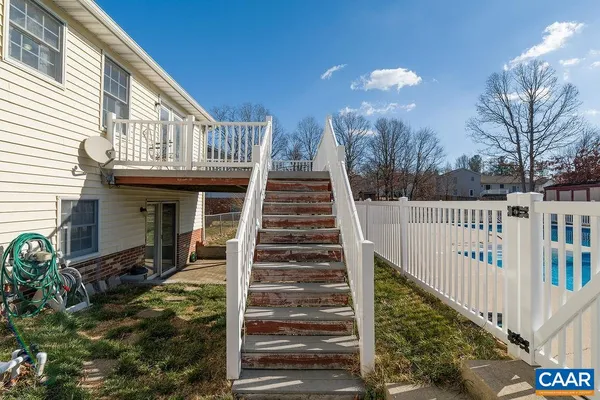 $427,000 | 43 Dogwood Road, Stuarts Draft, VA 24477