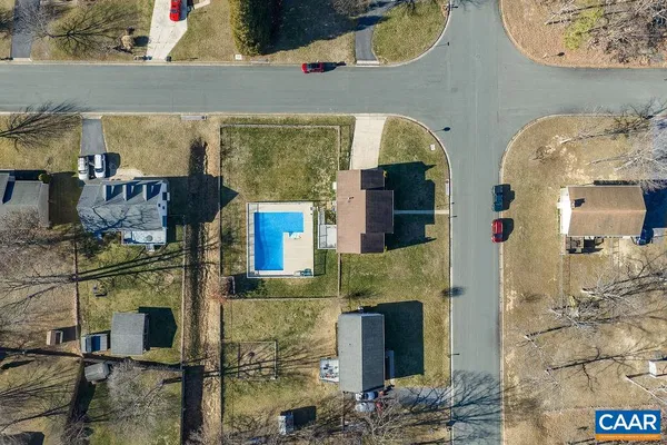 $427,000 | 43 Dogwood Road, Stuarts Draft, VA 24477