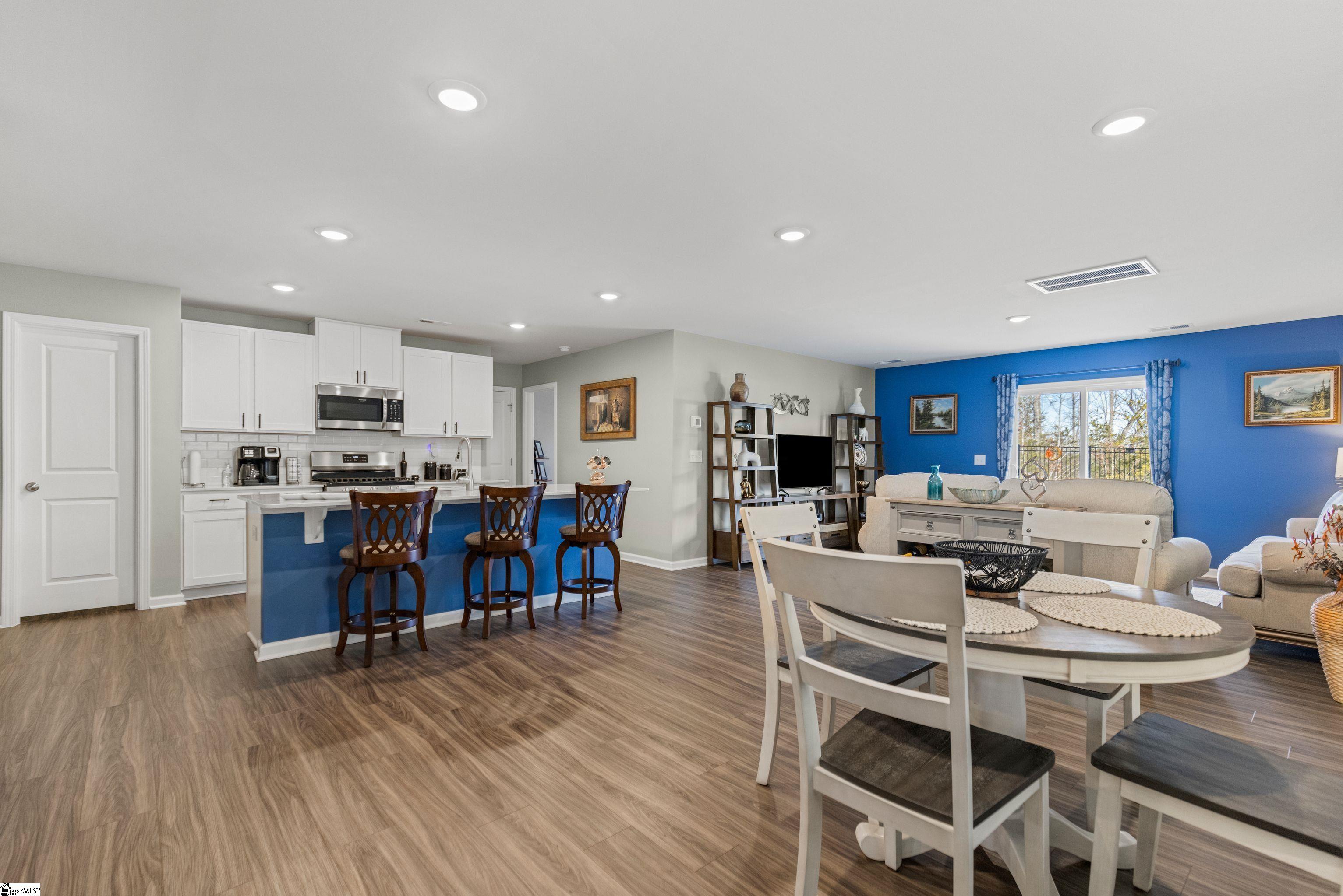 224 Anna Gray Circle Easley, SC 29640 - Photo 6 of 38