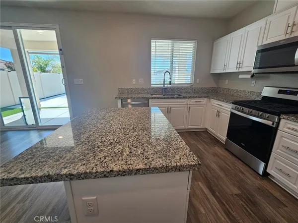 $3,795 | 33014 Marin Fields Road, Winchester, CA 92596