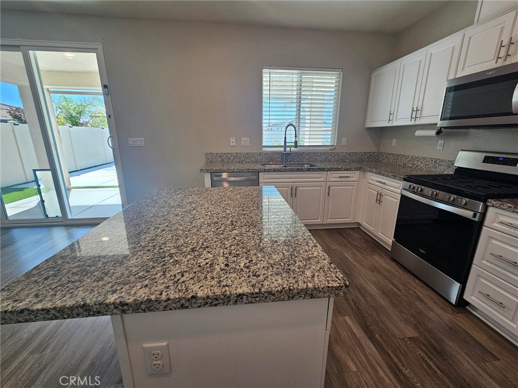 33014 Marin Fields Road Winchester, CA 92596 - Photo 8 of 51