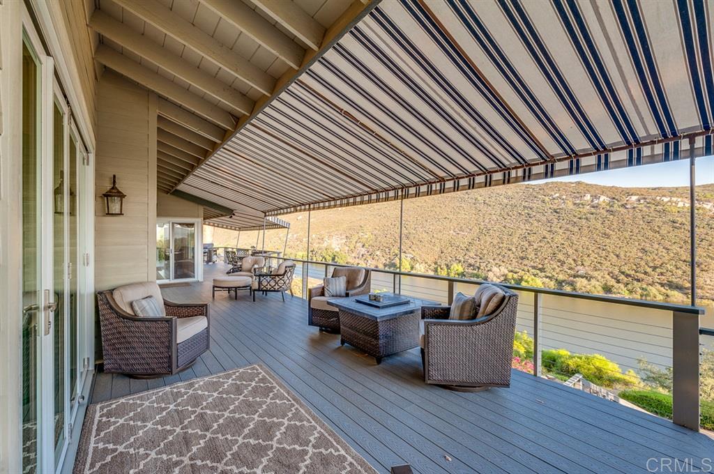 3845 Via Palo Verde Lago Alpine, CA 91901 - Photo 3 of 25