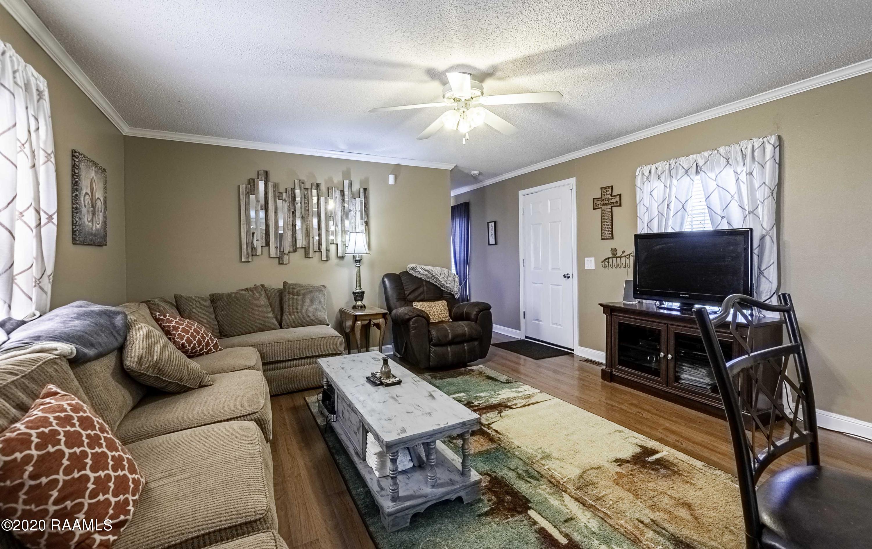 7509 Montgomery Road Maurice, LA 70555 - Photo 4 of 35 Gallery Image 4