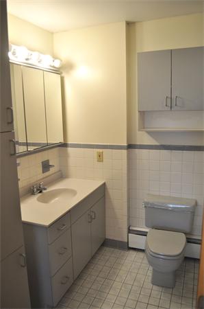 10 Wauwinet Road Worcester, MA 01605 - Photo 10 of 30 Gallery Image 10