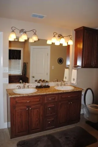 $2,895 | 818 Running Water Trail, Abilene, TX 79602