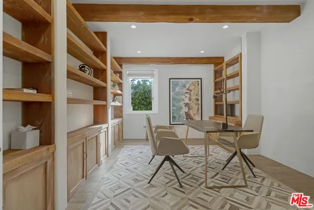 $1,995,000 | 27405 Pacific Coast Highway, Malibu, CA 90265