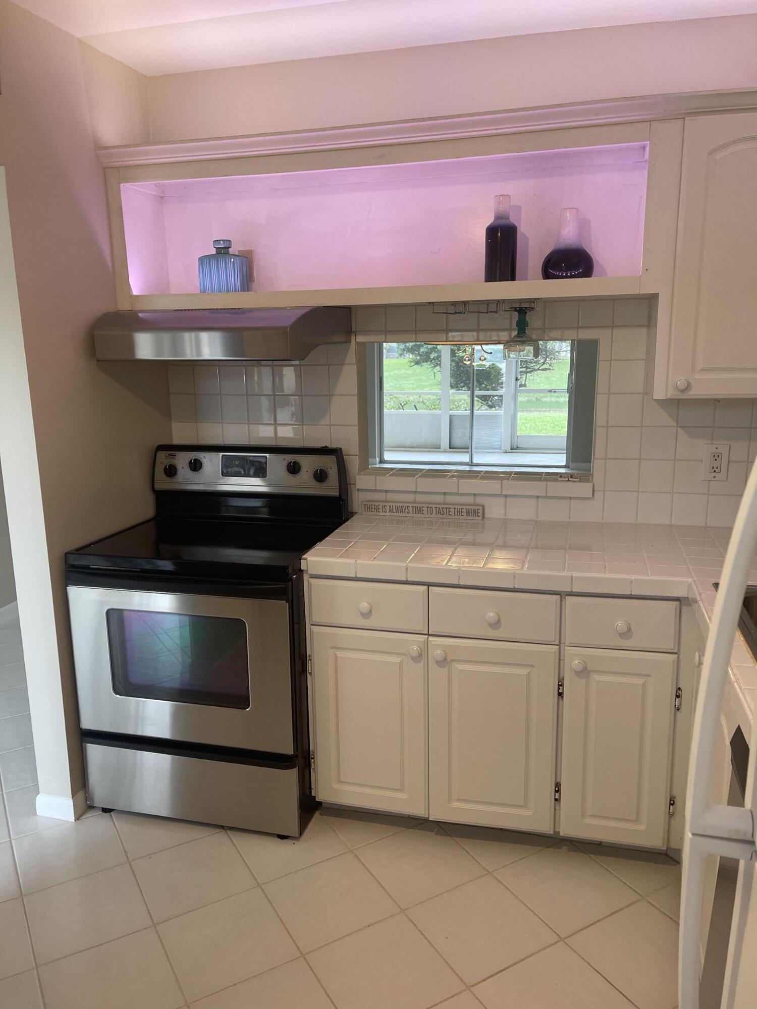 829 Camino Road, Unit 112B Delray Beach, FL 33445 - Photo 7 of 36 BAFCF154-20B7-46DF-B37B-5FBC0E7FB162