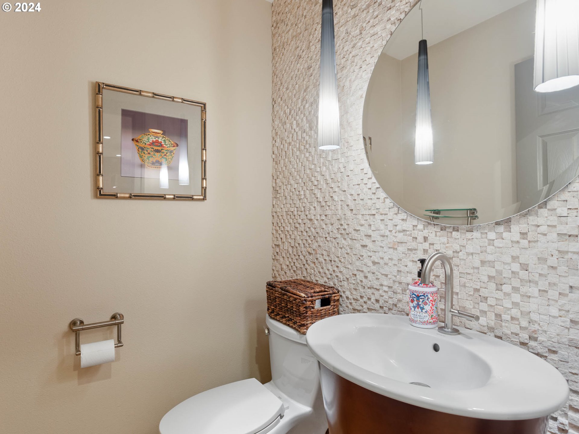 3271 Northeast Jackson Rd Loop Hillsboro, OR 97124 - Photo 30 of 48 Bathroom