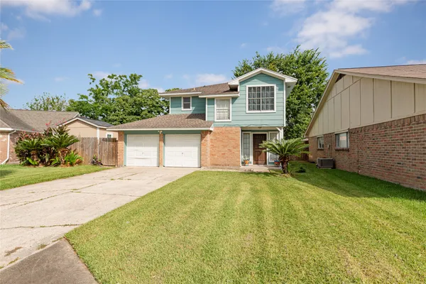 $1,900 | 11003 Kirkmead Drive, Houston, TX 77089