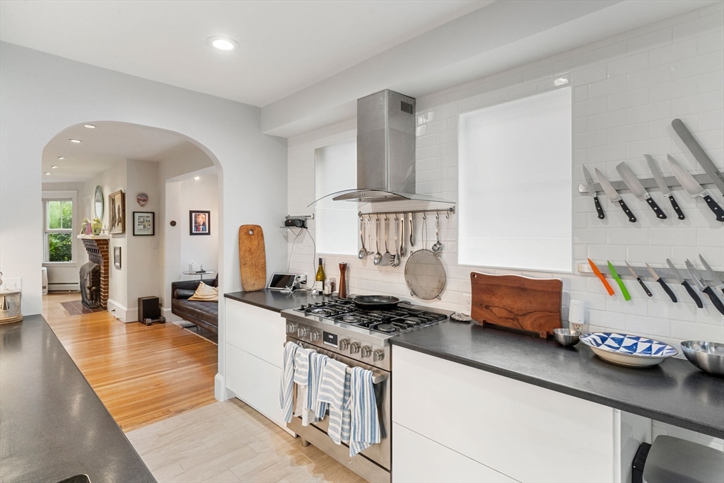 148 Lakeview Avenue, Unit 148 Cambridge, MA 02138 - Photo 11 of 23