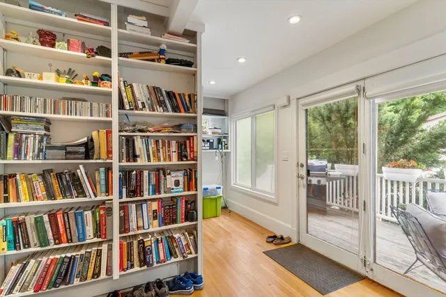 $6,250 | 148 Lakeview Avenue, Unit 148, Cambridge, MA 02138