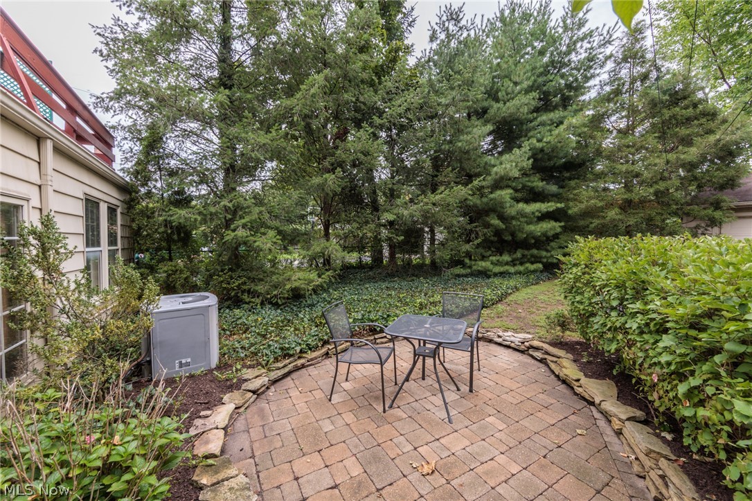 2643 Kerwick Road University Heights, OH 44118 - Photo 26 of 50 Gallery Image 26
