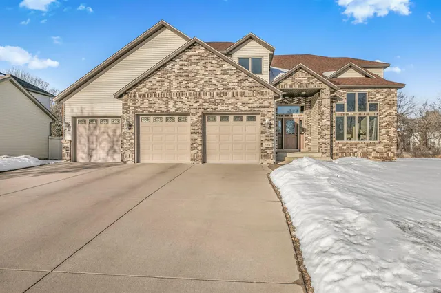 $565,000 | 2161 Mill Pond Drive, St. Cloud, MN 56303