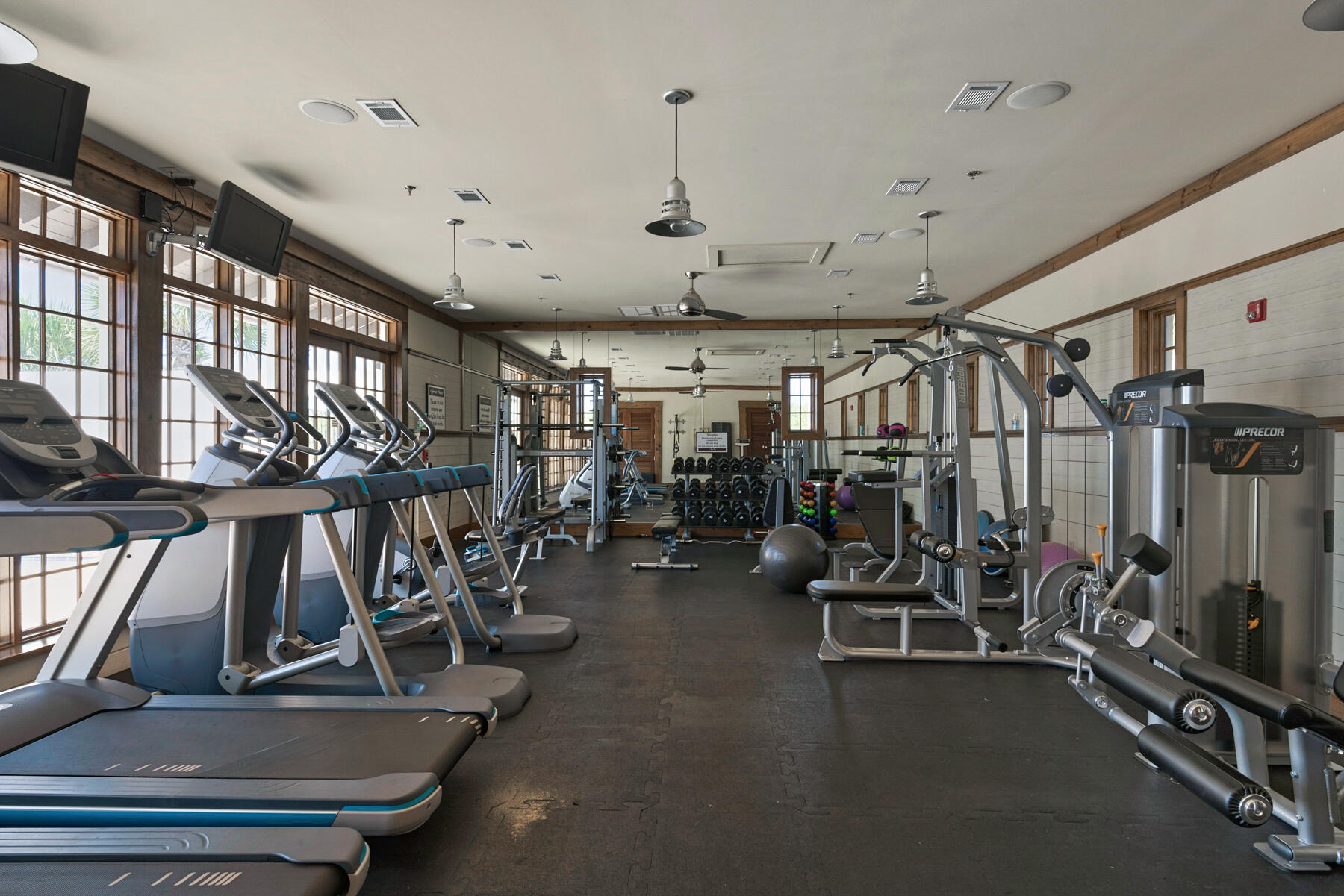 20 Cypress Walk Santa Rosa Beach, FL 32459 - Photo 34 of 47 a view of a room with gym equipment