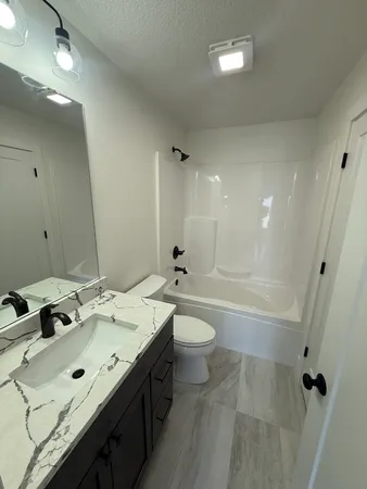 $950,000 | 6382 Pelican Street, Bettendorf, IA 52722