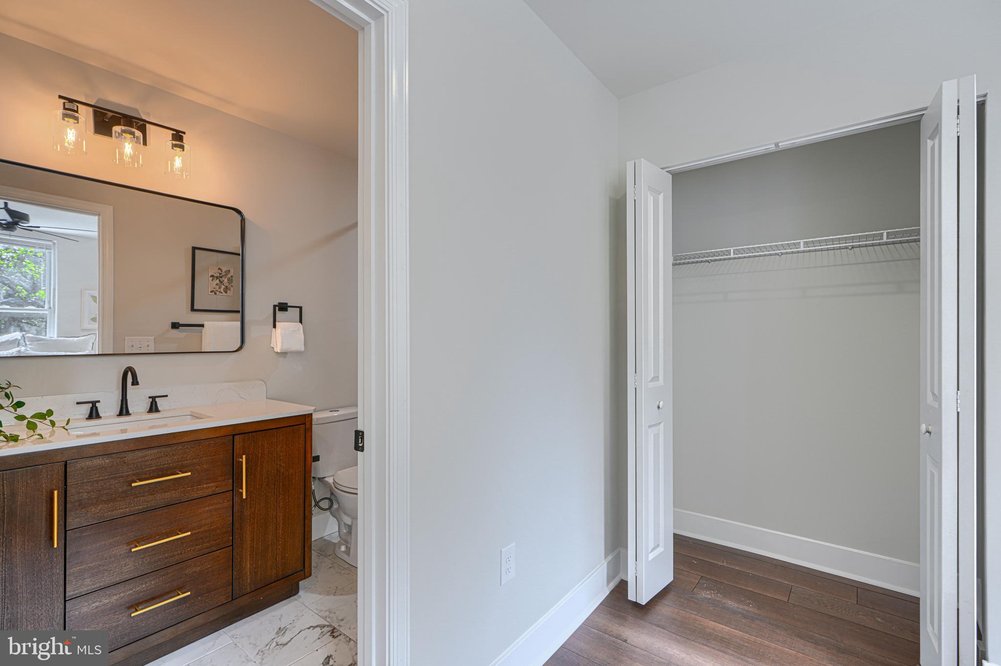 3523 Roland Avenue Baltimore, MD 21211 - Photo 20 of 43 Primary Suite