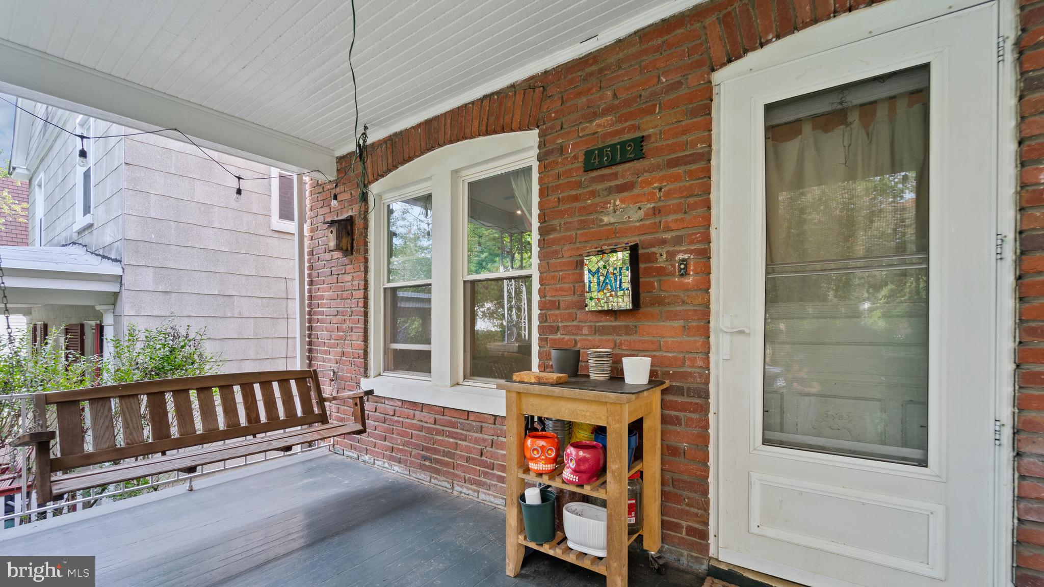 4512 Schenley Road Baltimore, MD 21210 - Photo 2 of 16 Front Porch