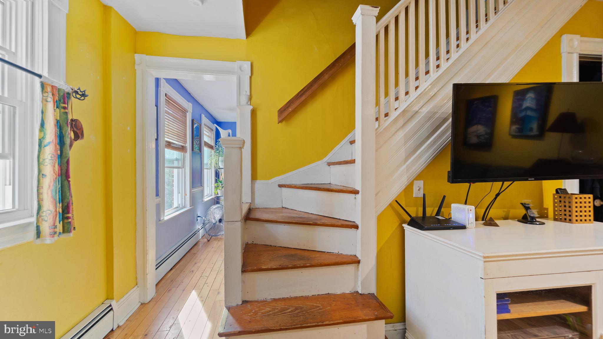 4512 Schenley Road Baltimore, MD 21210 - Photo 4 of 16 Stairs to 2nd Floor