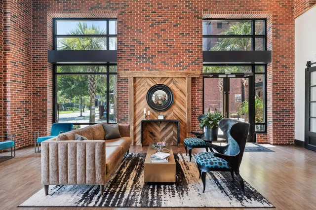 $1,825 | 601 Meeting Street, Unit TOBIN, Charleston, SC 29403