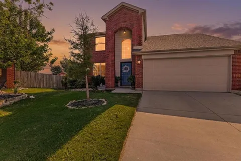$389,000 | 11940 Gold Creek Drive East, Fort Worth, TX 76244