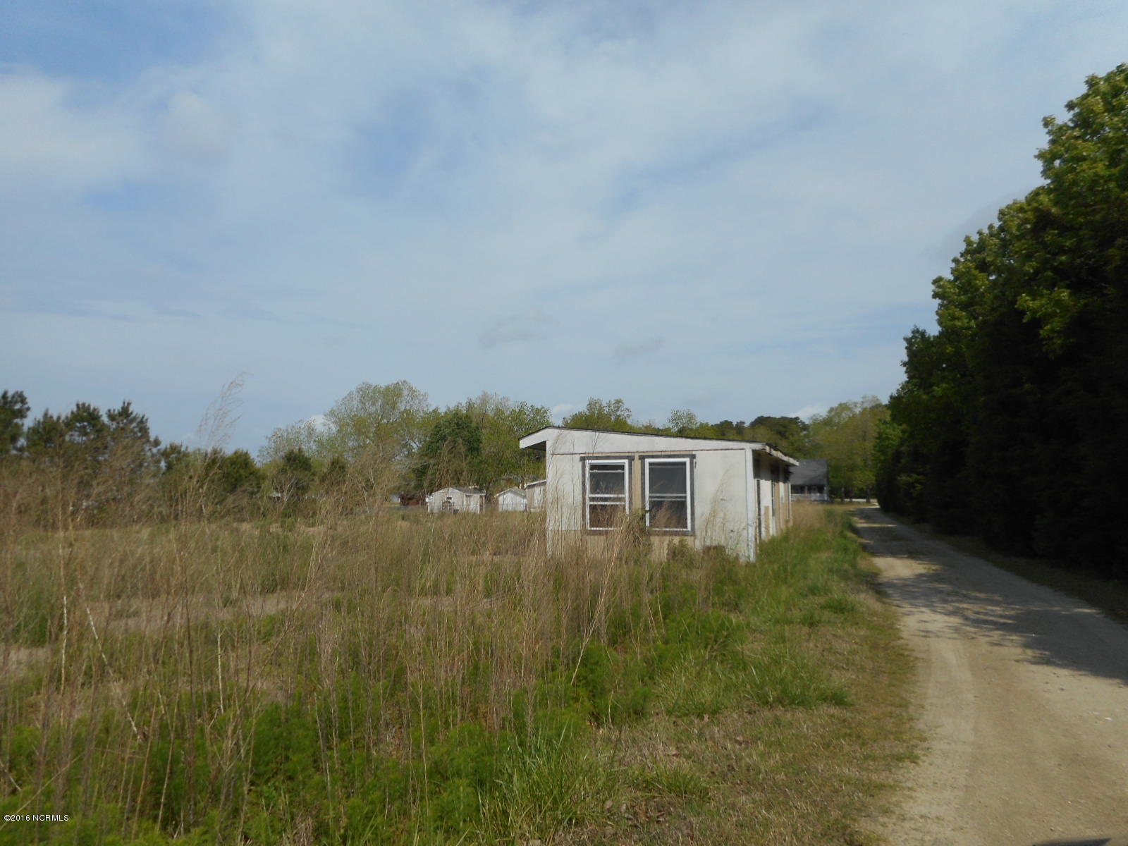 1255 Nine Foot Road Newport, NC 28570 - Photo 43 of 70 1255 Tool Shed