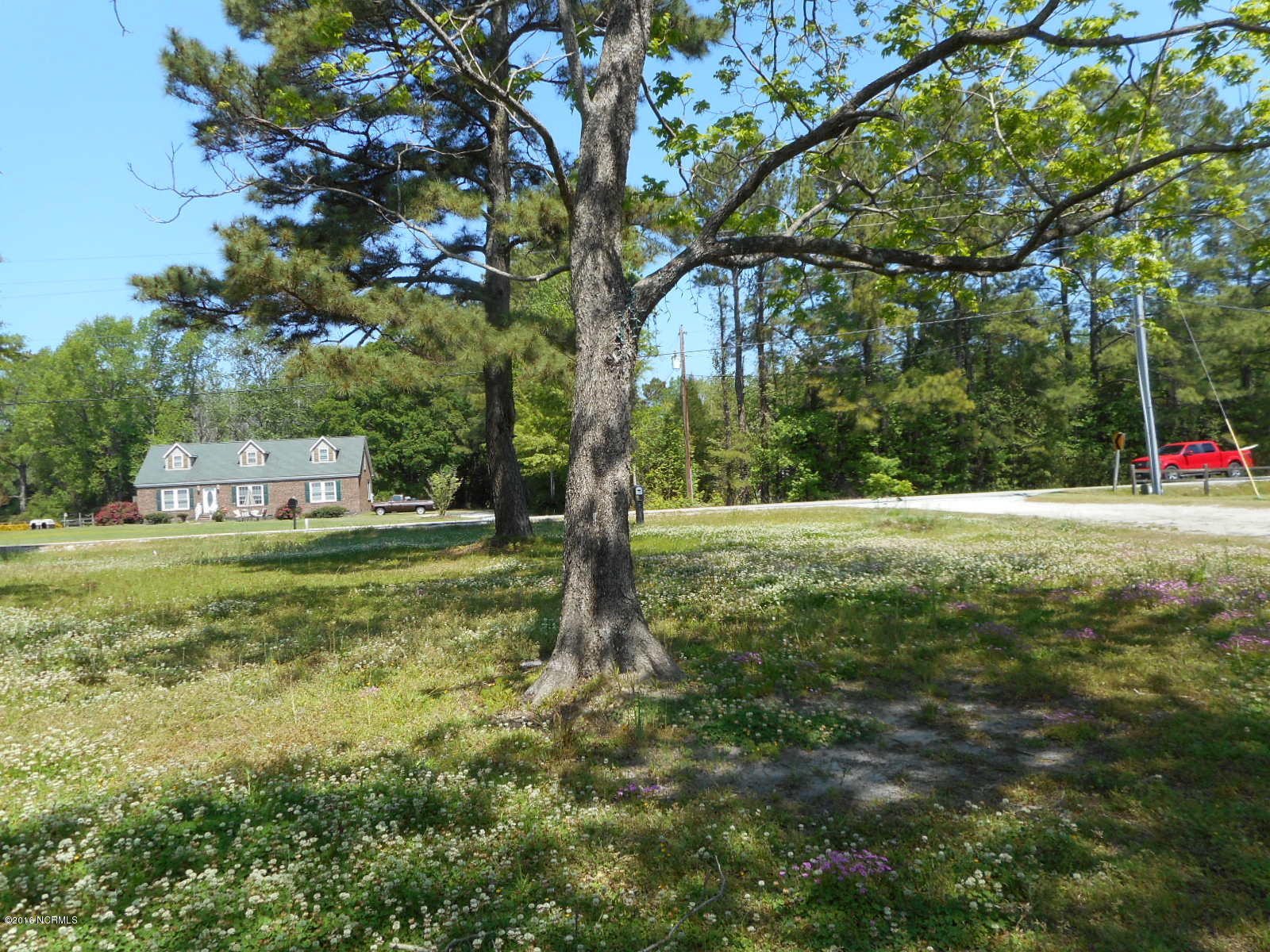 1255 Nine Foot Road Newport, NC 28570 - Photo 46 of 70 Front Yard 1247