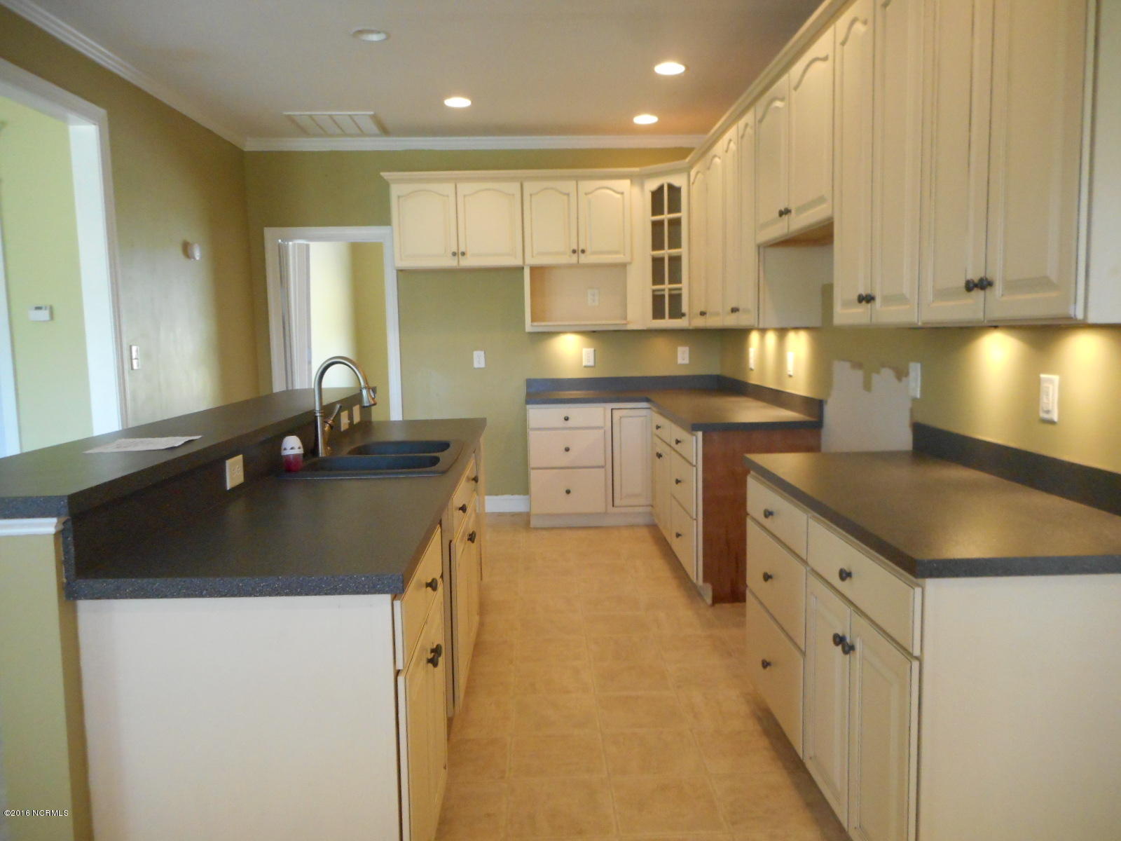 1255 Nine Foot Road Newport, NC 28570 - Photo 8 of 70 Kitchen