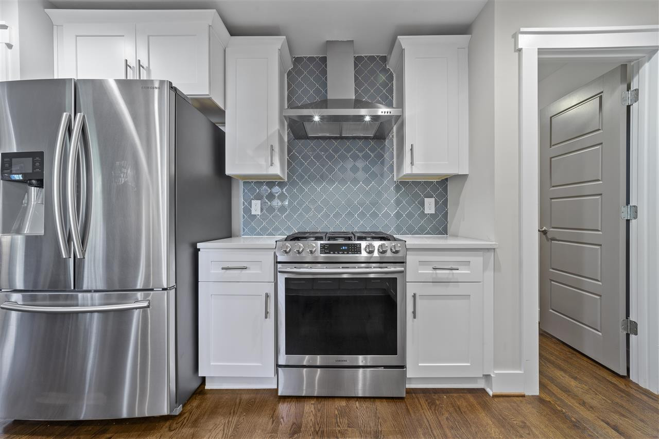 615 Glascock Street Raleigh, NC 27604 - Photo 13 of 29 Photo 13
