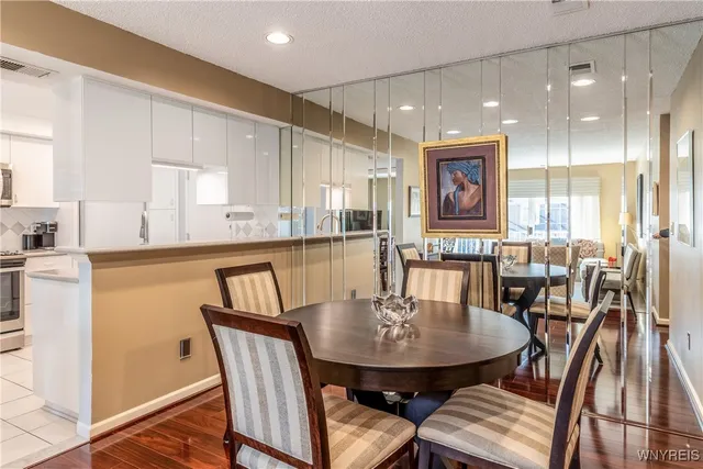 $274,900 | 27 Hickory Hill Road, Unit H, Amherst, NY 14221