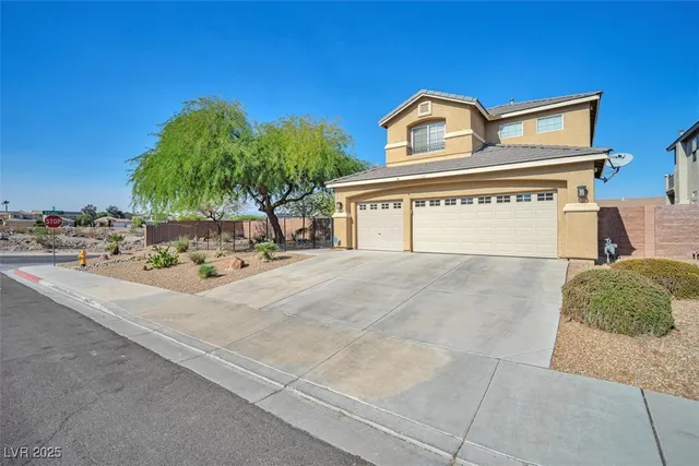 $2,950 | 1740 Flores Lane, Henderson, NV 89012