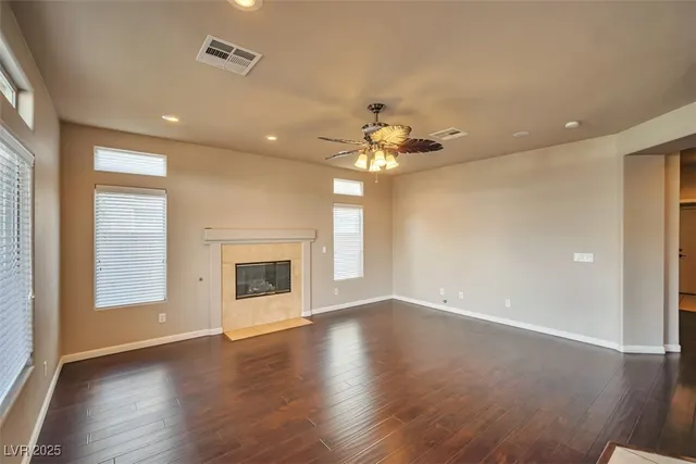 $2,950 | 1740 Flores Lane, Henderson, NV 89012