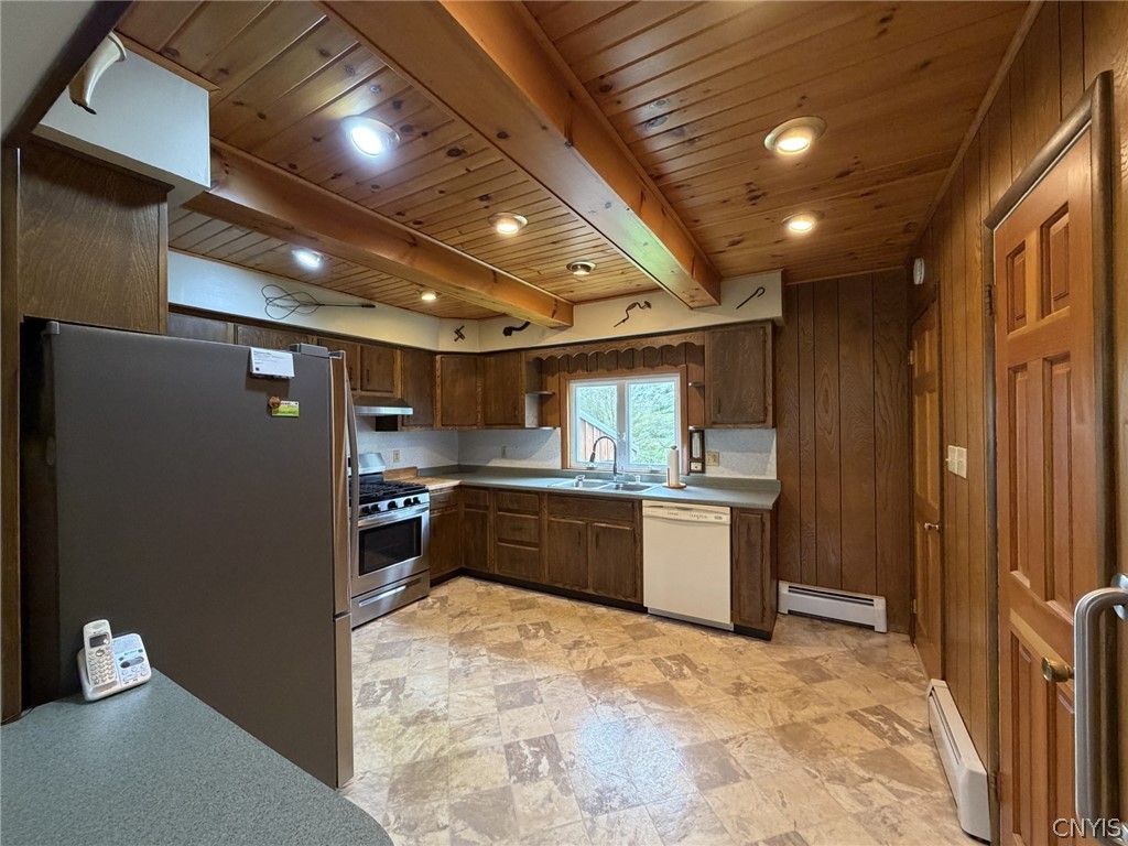 289 Babcock Hill Road Winfield, NY 13491 - Photo 19 of 37