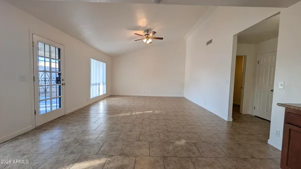 $384,500 | 13608 North 40th Drive, Phoenix, AZ 85029