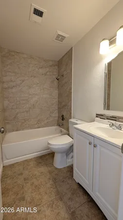 $384,500 | 13608 North 40th Drive, Phoenix, AZ 85029